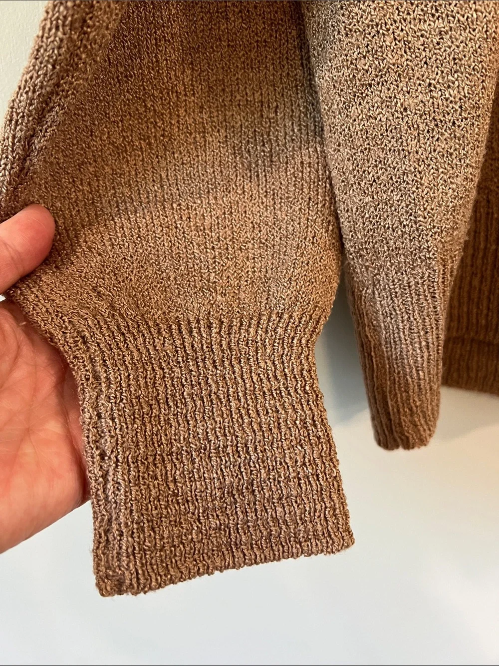 mine - M, coco brown/tan collard sweater